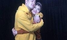 圈内人士爆料吴昕潘玮柏,圈内人士爆料，甜蜜互动引网友热议