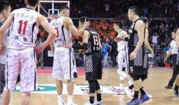 易建联郭艾伦技能爆料视频,篮球场上的绝技对决