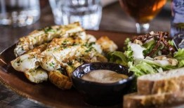 网友爆料美食博主视频在线观看,网友爆料视频背后的美味诱惑