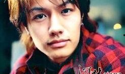 最新爆料男明星吸毒,当红男星涉嫌吸毒，真相究竟如何？