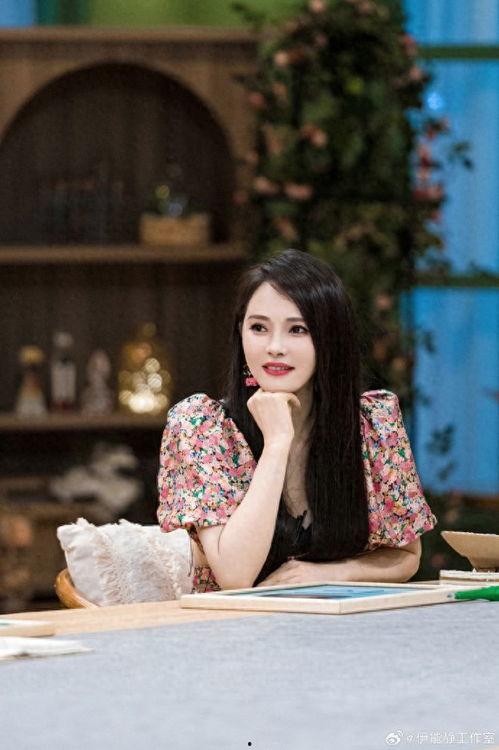 娱乐吃瓜酱40岁